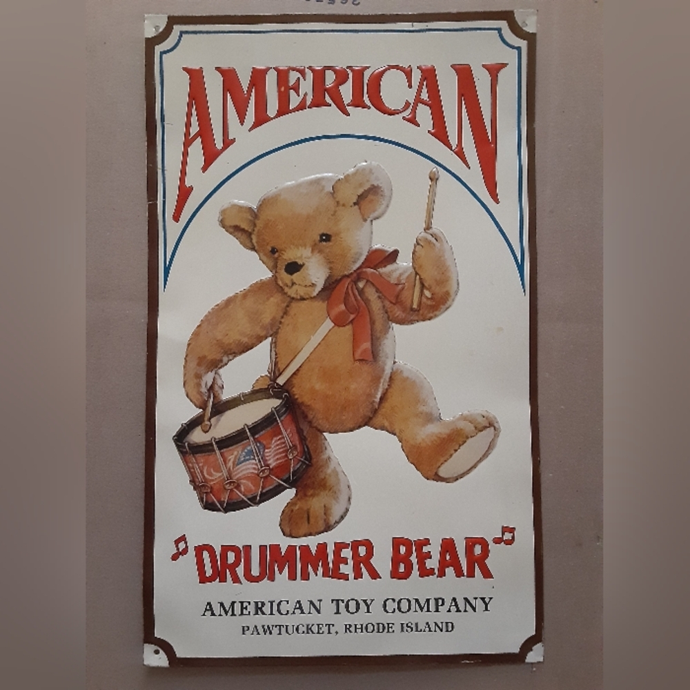 Vtg American 🎵Drummer Bear🎵 Tin Sign